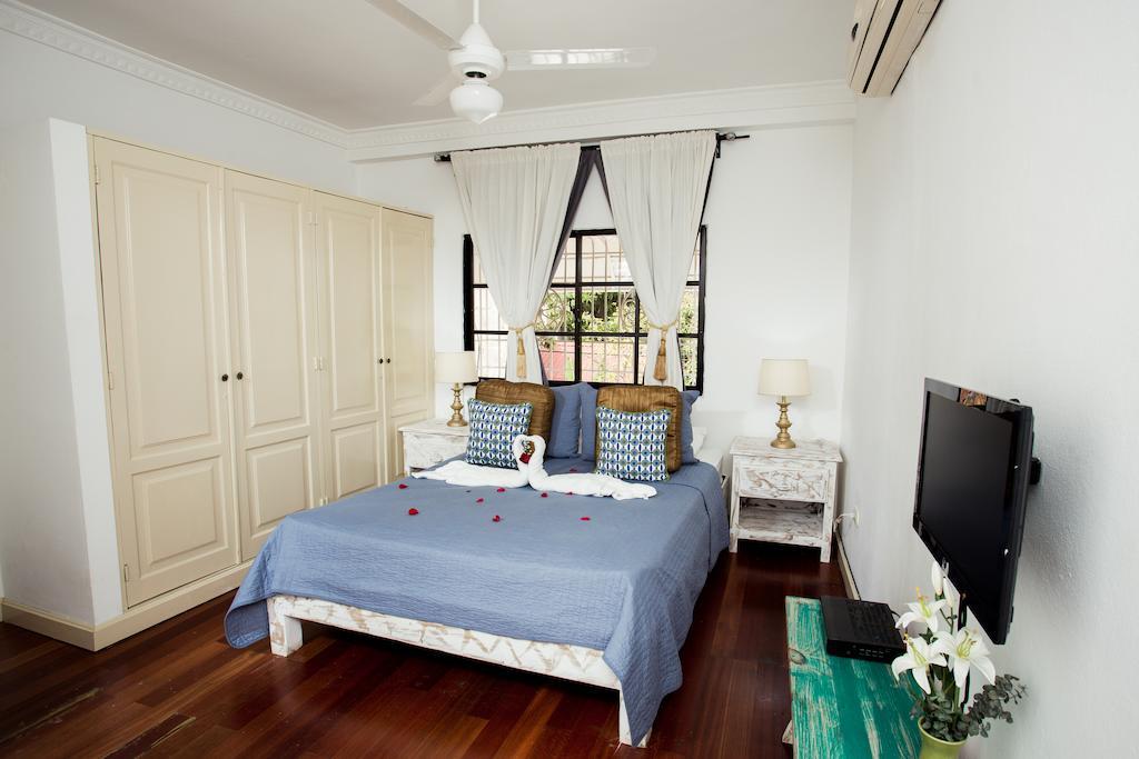סנטו דומינגו Hotel Portes 9 מראה חיצוני תמונה