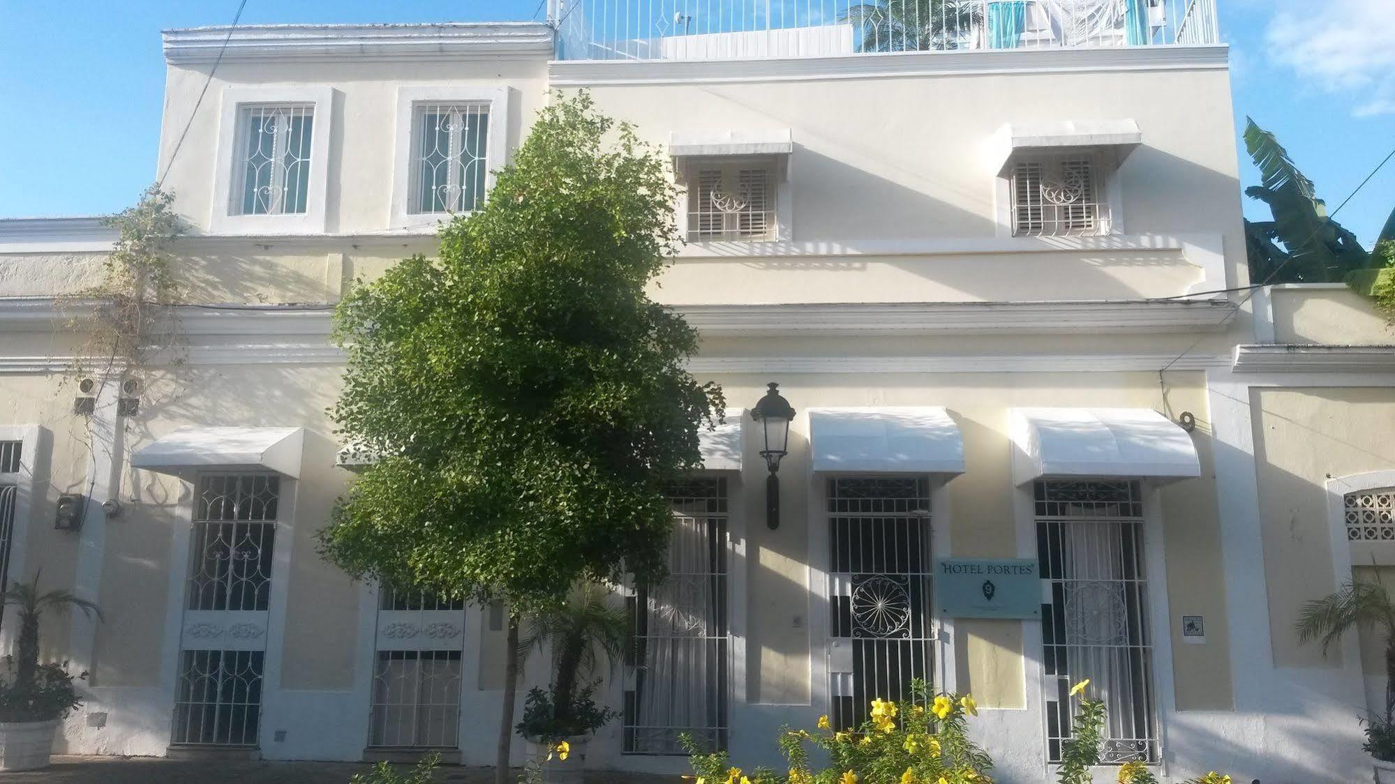 סנטו דומינגו Hotel Portes 9 מראה חיצוני תמונה